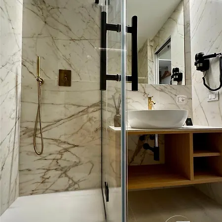 Ponte Milvio & Parking- La De Sophie Apartment Rome